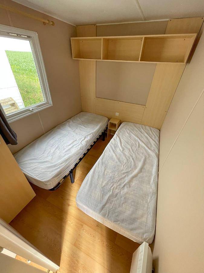 Location de vacances pour 4 personnes, avec terrasse ainsi que jardin et piscine à Noyelles-sur-Mer - 2