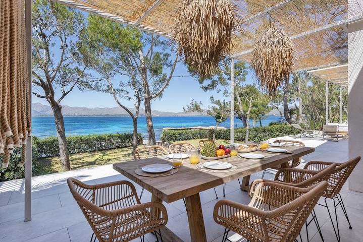 Villa für 8 Personen, mit Terrasse und Garten in Alcúdia