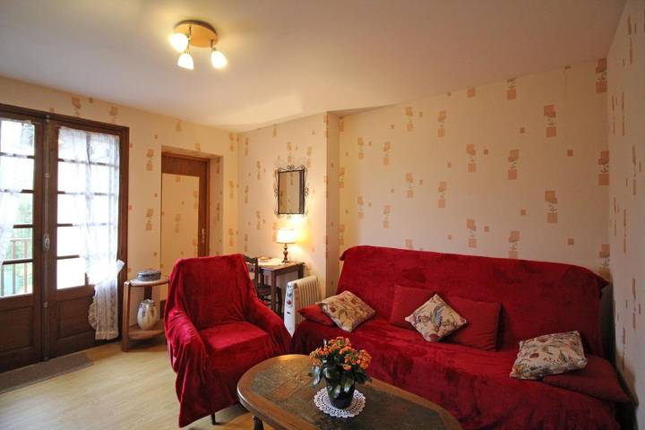 Gîte pour 4 personnes, avec jardin à Château-Chervix - 4