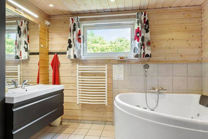 Ferienhaus für 6 Personen, mit Sauna und Whirlpool sowie Terrasse in Dänemark - 4