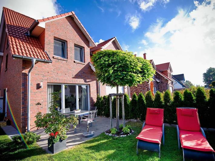Ferienhaus für 4 Personen, mit Terrasse und Whirlpool sowie Garten und Sauna auf Insel Poel