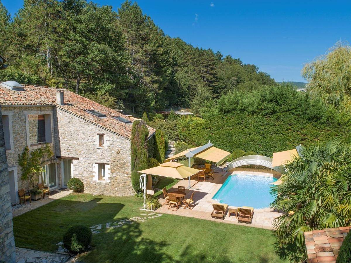 Standard Studio - Swimming Pool Side in Forcalquier, Parc naturel régional du Luberon