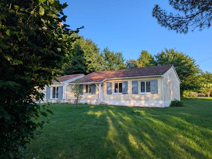 Location de vacances pour 6 personnes, avec piscine et terrasse à Tournon-d'Agenais