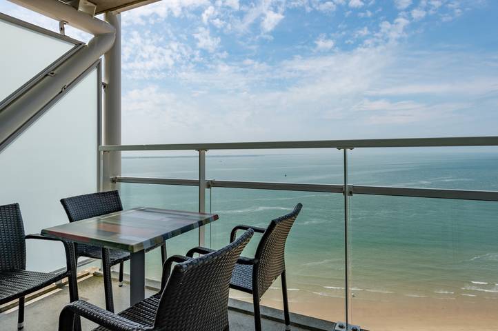 Strandhaus für 4 Personen, mit Balkon und Terrasse in Vlissingen
