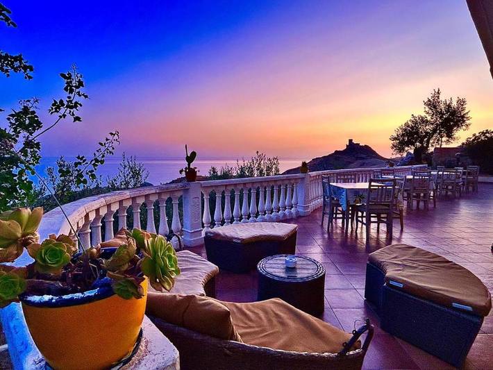 B&b per 3 persone, con Balcone e Terrazza nonché Giardino e Panorama a Palma di Montechiaro