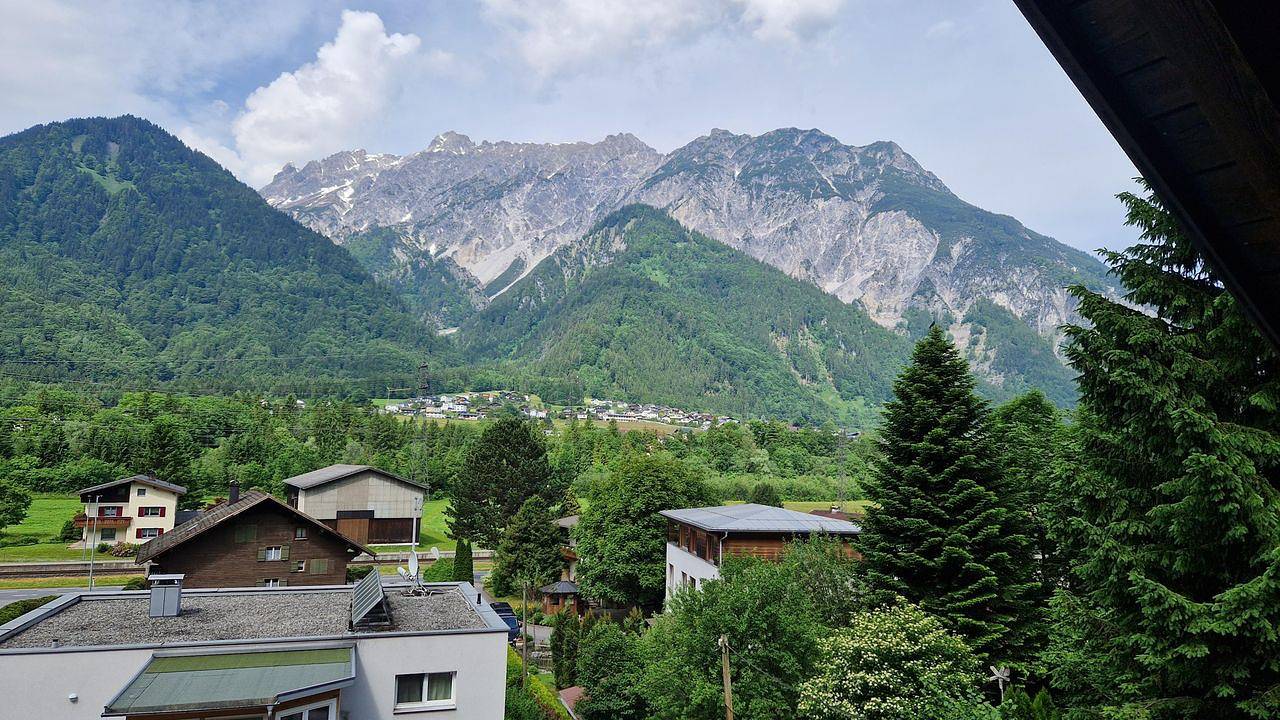 Geheel vakantieappartement, Vakantieappartement voor 4 personen met tuin in Bartholomäberg, Schruns-Tschagguns