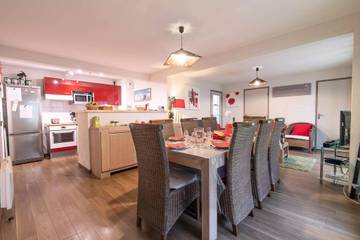 Gîte pour 8 personnes, avec vue à Sers