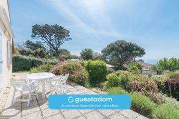 Gîte pour 10 personnes, avec jardin et terrasse dans Plage Du Port Meleu Prefailles