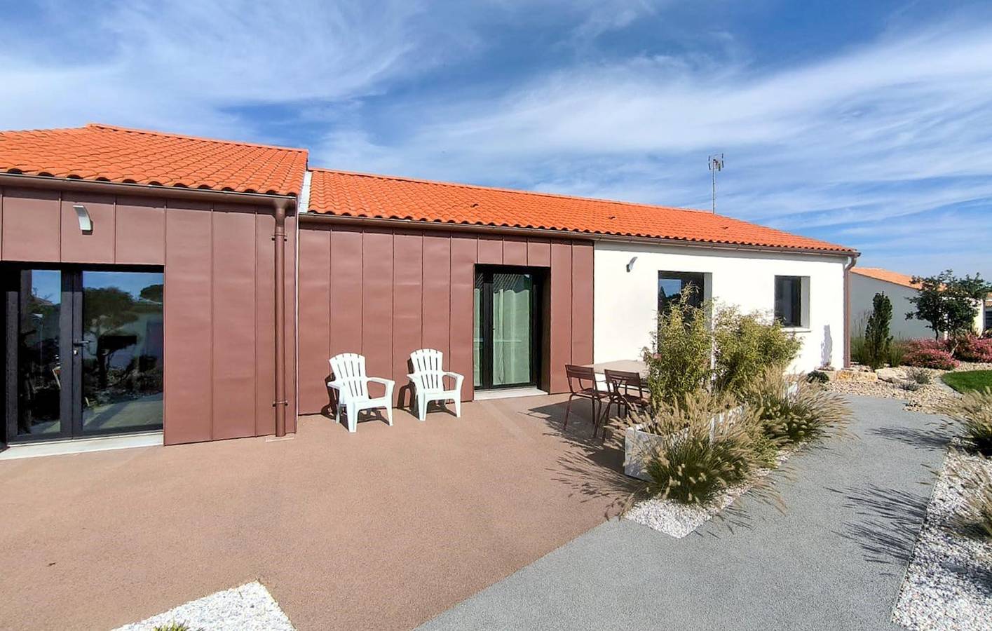 Appartement confortable avec jardin et parking, à 700 m d'un restaurant 4*. in Talmont-Saint-Hilaire, Vendée