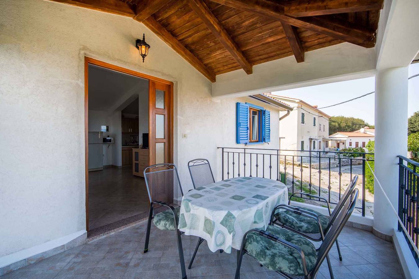 Ganze Ferienwohnung, Ferienwohnung mit Blick auf die Adria  in Ravni, Ostküste Istrien
