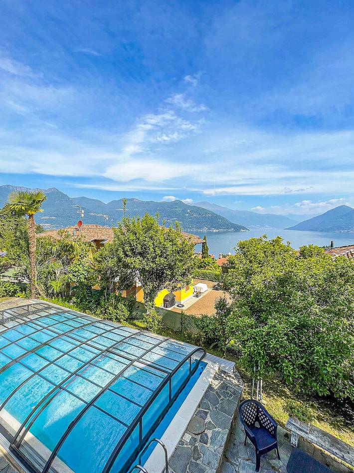 Casa Lago in Germignaga, Lago Maggiore (Lombardei)