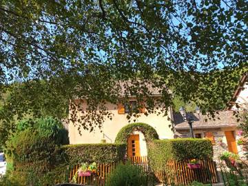 Gîte pour 4 Personnes dans Mont Lozère et Goulet, Région de Mende, Photo 1