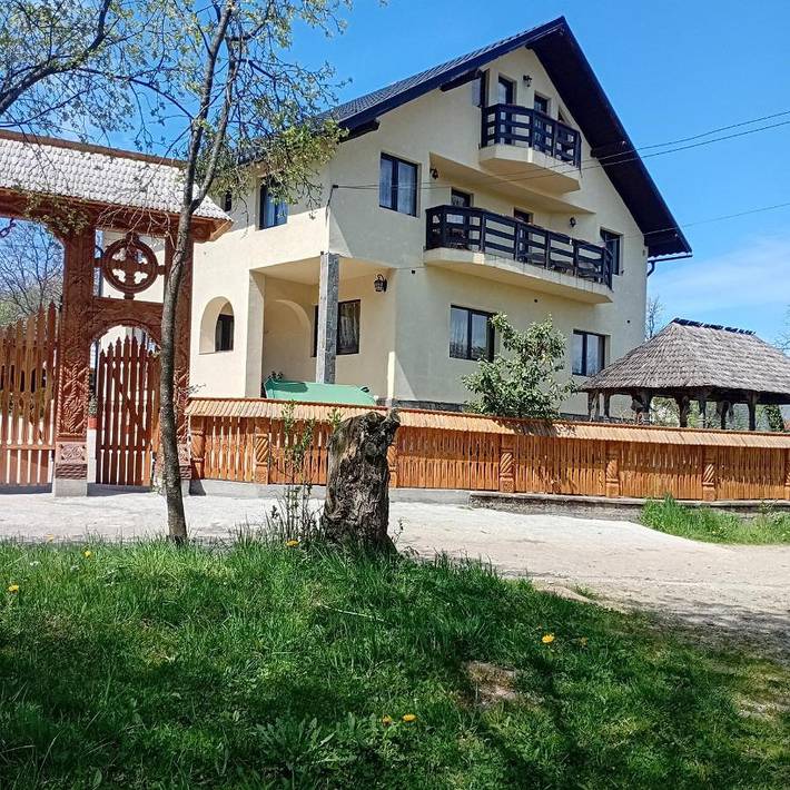 Gîte pour 2 personnes, avec balcon ainsi que jardin et jacuzzi dans Breb - 3
