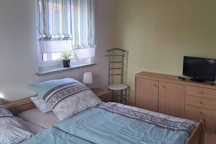 Ferienwohnung für 4 Personen in Wallenfels - 2