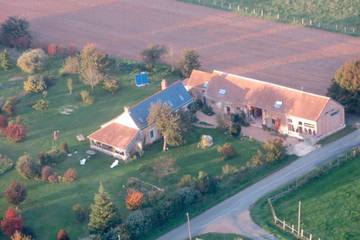 Cottage pour 8 personnes, avec jardin et vue à Mansigné