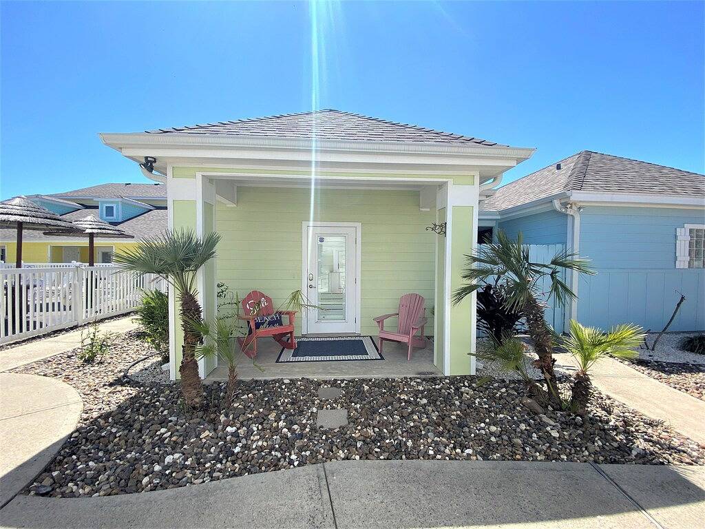 Fun for the Whole Family—Community Pool, Park, and Pet-Friendly Living at Its Best in Port Aransas, Mustang Island