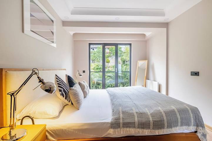 Apartamento entero, Bosphorus View 2Br Luxury Apartment - Parking & Elevator in Beyoğlu, Estambul