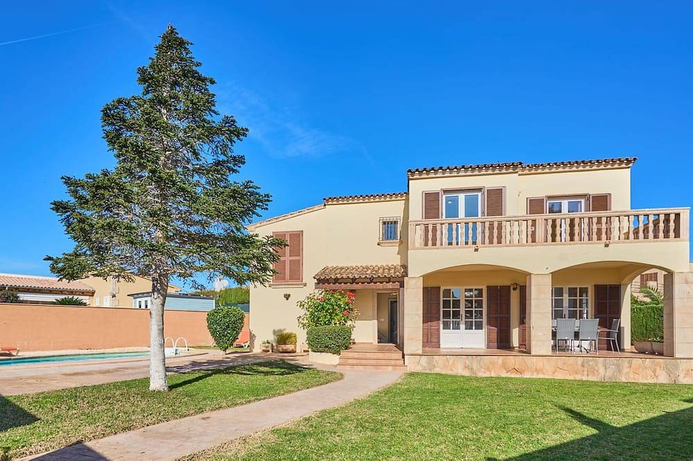 Villa Tos by Interhome in Sa Coma, Sant Llorenç des Cardassar