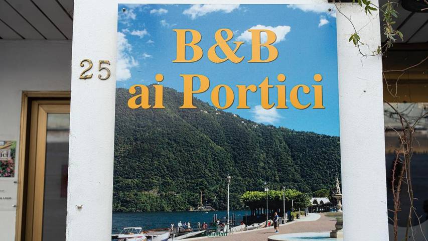 Chambre d’hôte pour 2 personnes, avec terrasse et jacuzzi, animaux acceptés à Cernobbio