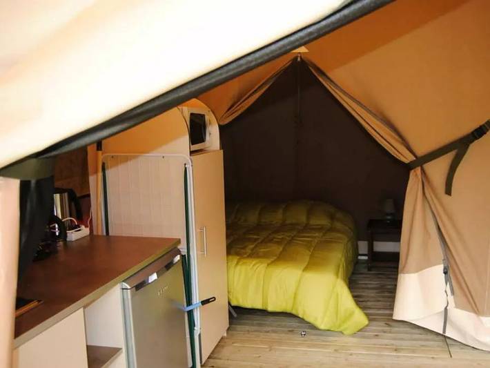 Location de vacances pour 5 personnes, avec bassin pour enfant à Thonac - 4