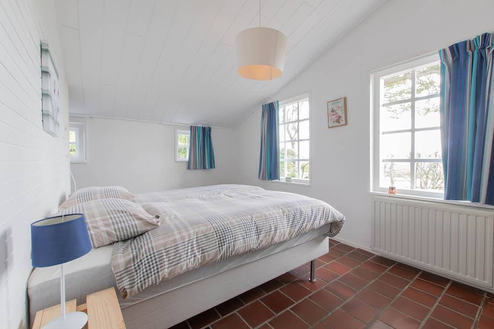 ‘Prachtig gelegen vrijstaand landhuis met grote zonnige tuin’ in Niederländische Nordsee