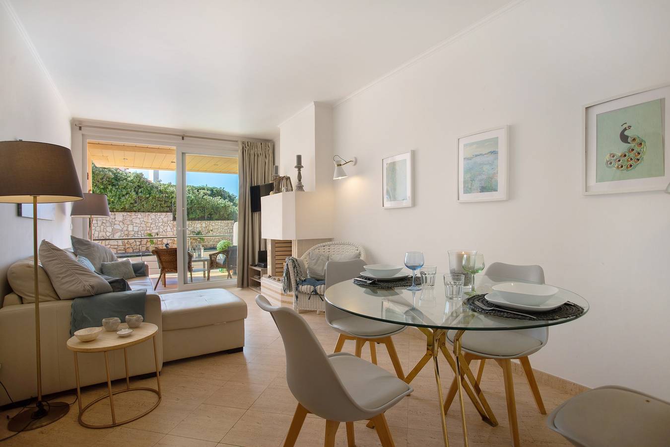 Apartamento entero, Apartamento 'Praia Areia Branca' con vistas al mar, piscina compartida y Wi-Fi in Praia da Areia Branca, Lourinhã