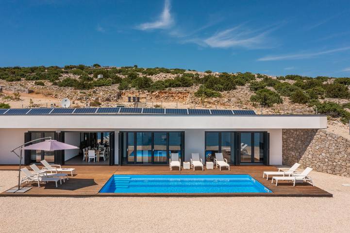 Villa für 8 Personen auf Pag