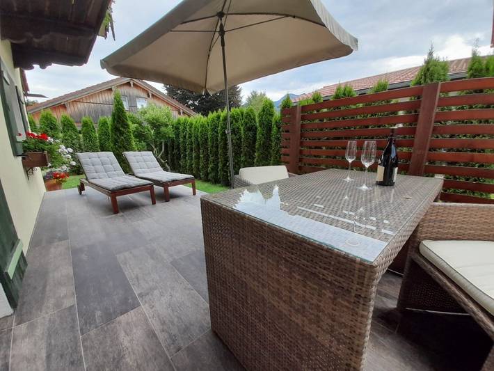 Ferienwohnung für 2 Personen, mit Balkon/Terrasse und Terrasse im Chiemgau - 2
