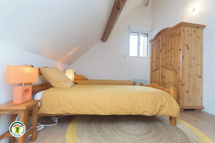 Les Dahus Tranquilles, All-Inclusive Vacation Rental in La Ferrière, Isère