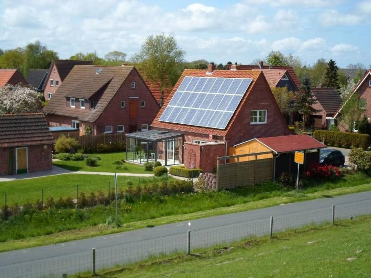 Mit Wintergarten und Garten am Deich in Fedderwardersiel, Butjadingen