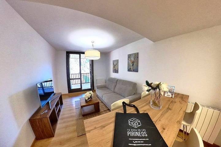Ferienwohnung für 4 Personen, mit Balkon - 1