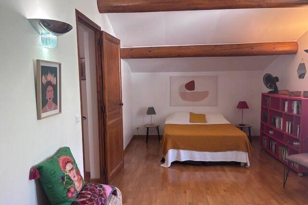 Helen's hideaway - Panoramic views in Fontaine-de-Vaucluse, Vaucluse