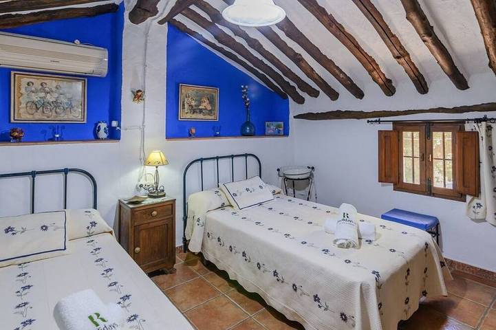Cortijo Palitroques Carcabuey in Carcabuey, Sierras Subbéticas
