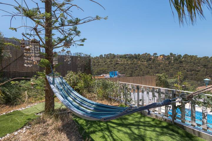 Holiday Home 'Maravillosa Villa Con Piscina' with Private Pool, Wi-Fi and Air Conditioning in Vora-Sitges, Canyelles (Barcelona)