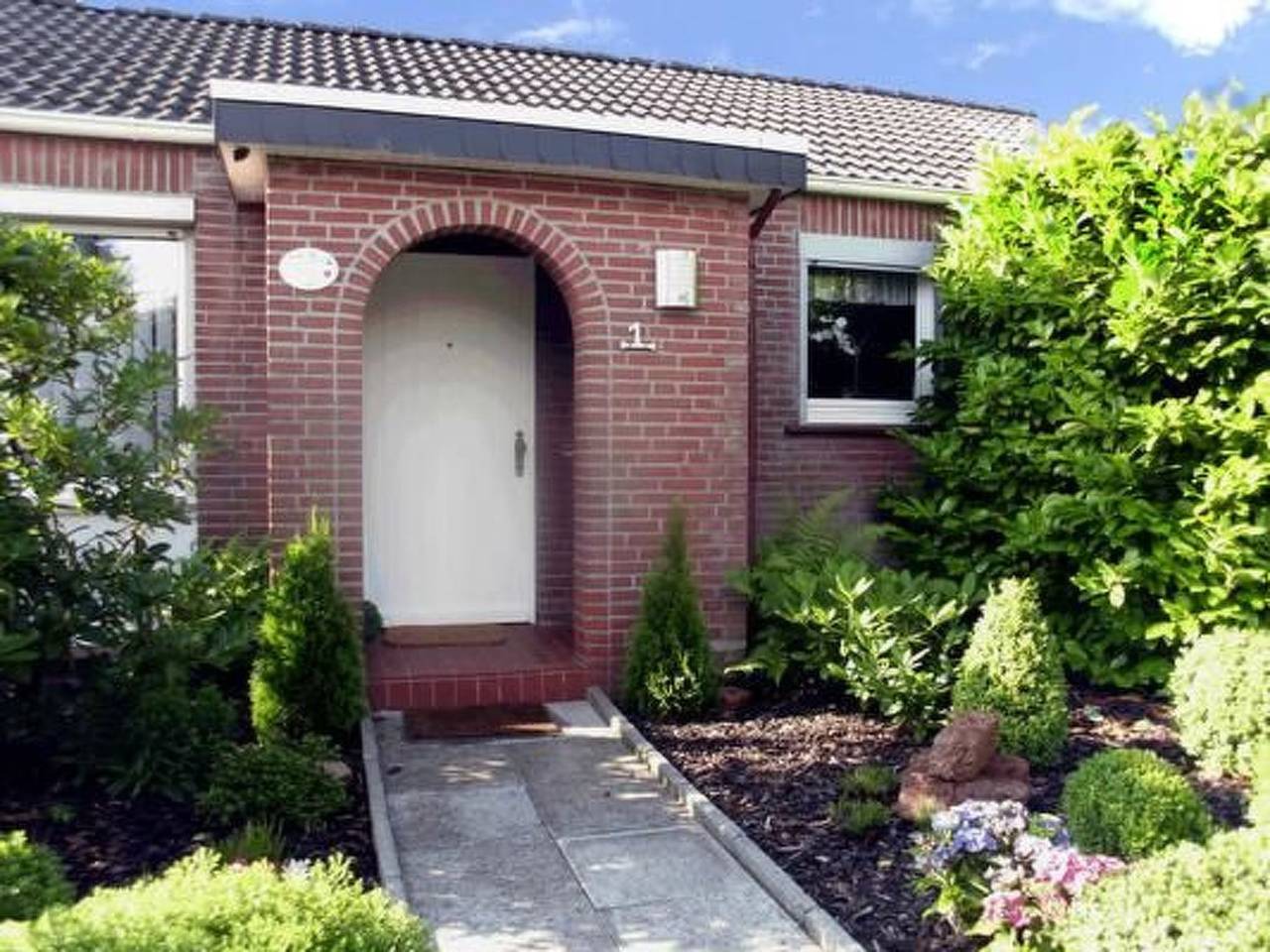 Feriehus til 4 Personer i Hage, Nordseeküste