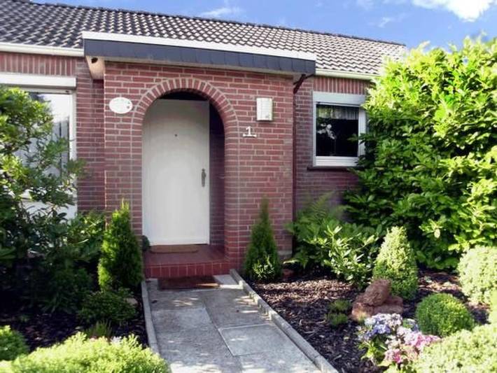 Feriehus for 4 personer, med hage i Hage