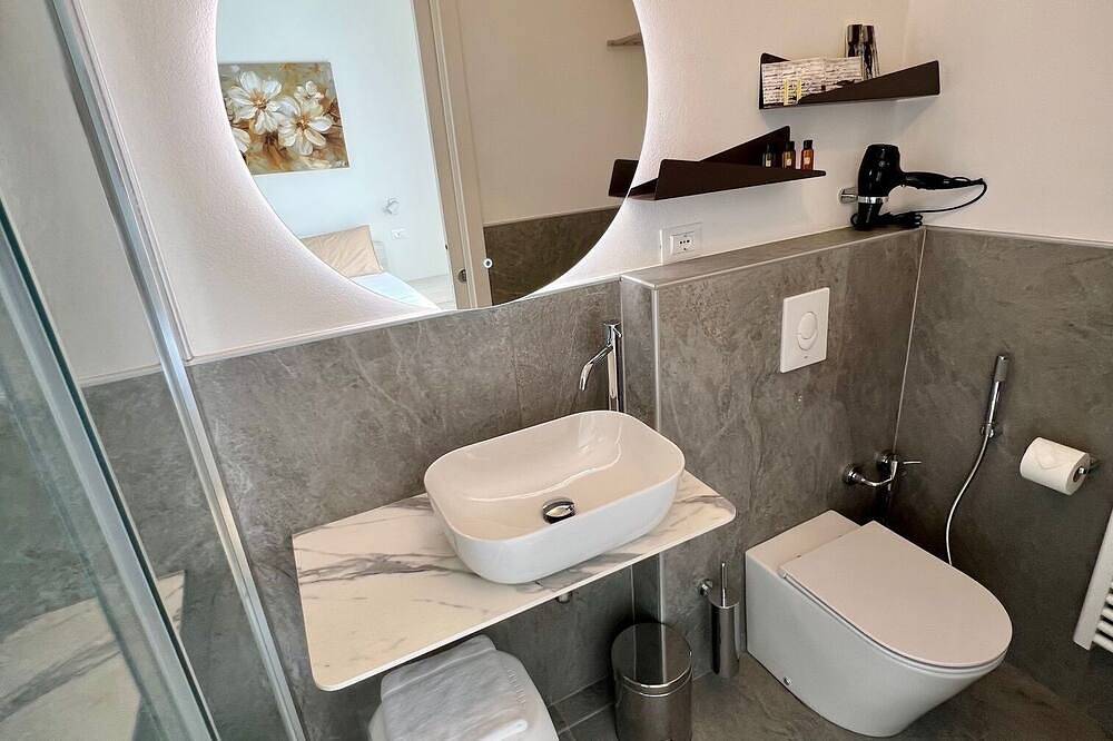 Ganze Wohnung, Cecia's House Room 1 in Bassano del Grappa, Vicenza Provinz