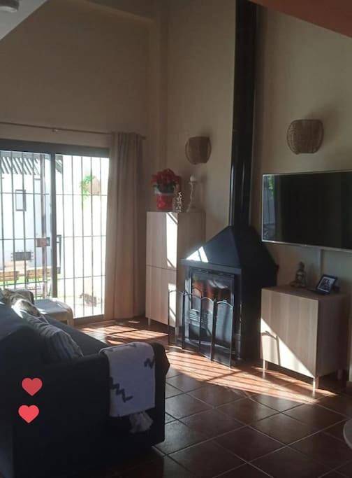 Casa de vacaciones para 2 personas, con jardín además de vistas y piscina en Provincia de Sevilla - 2