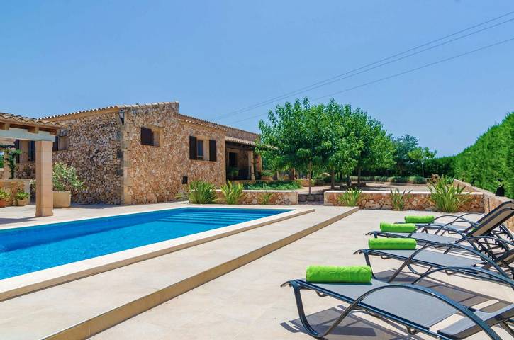 Chalet para 4 personas, con jardín - 1