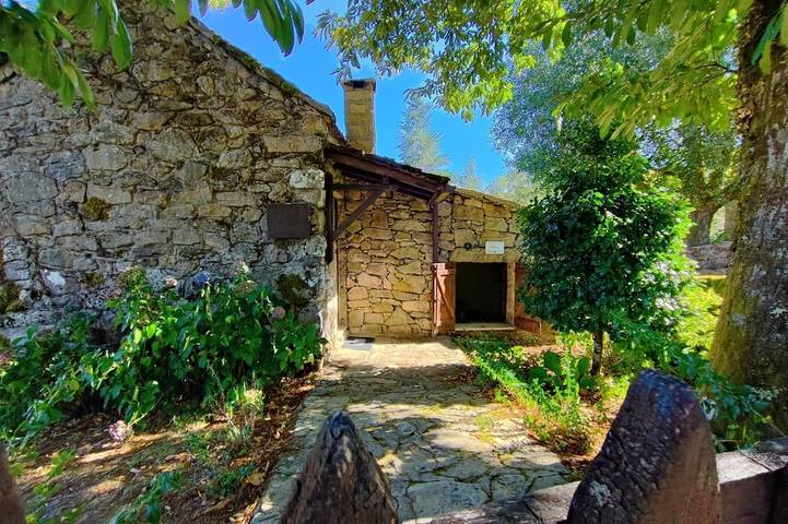 Gîte pour 2 personnes, avec balcon et jardin, animaux acceptés