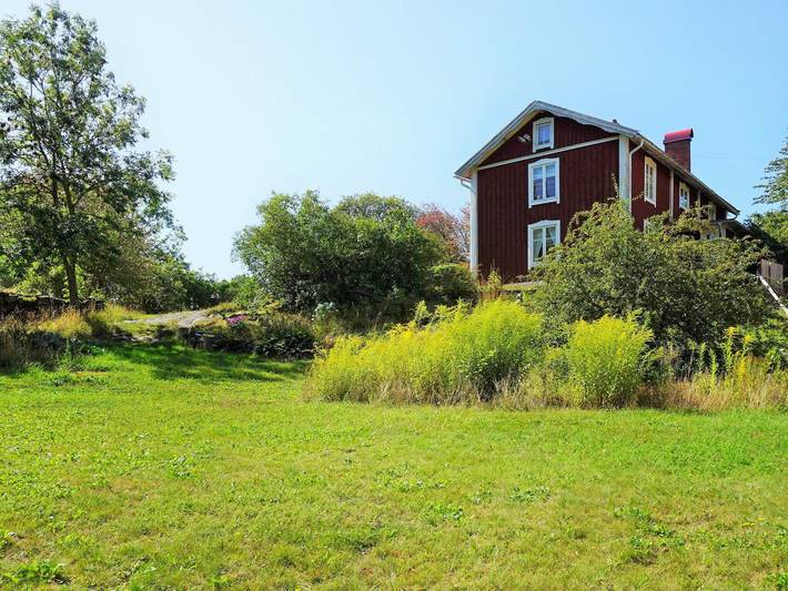 Idyllisk familjestuga nära havet in Svenska Östersjön