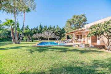Villa in Pollença, Serra de Tramuntana für 4 