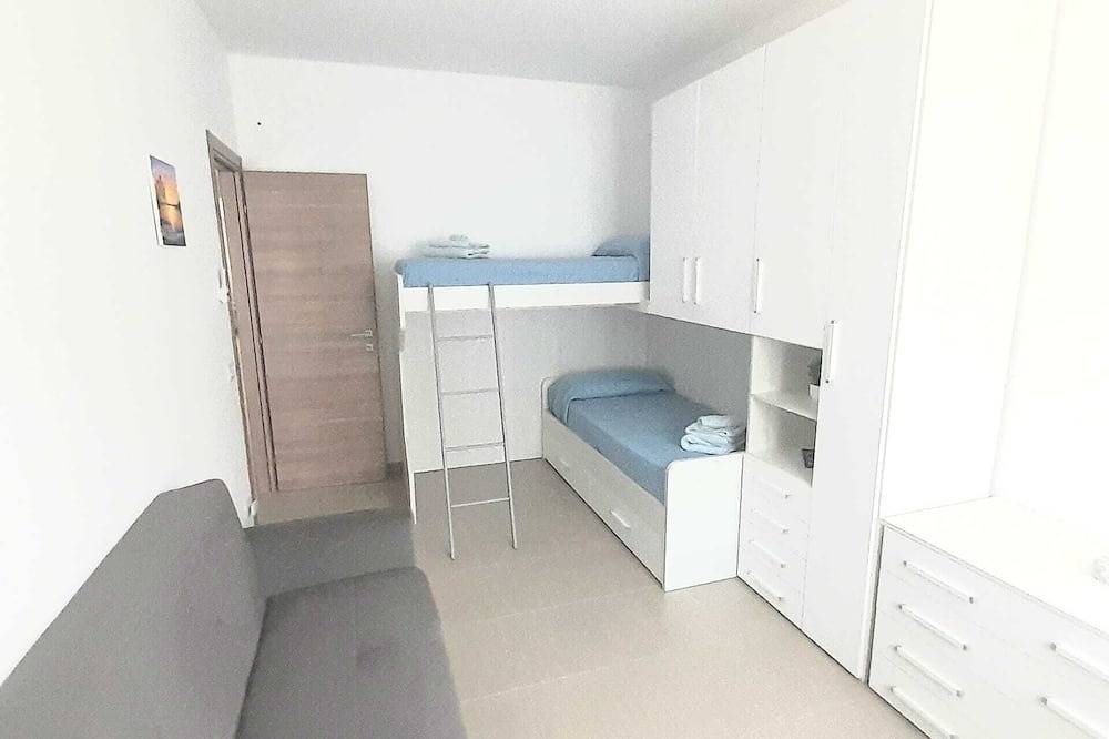 Apartamento entero, La Macina near the sea in the heart of Terrasini. in Terrasini, Provincia de Palermo