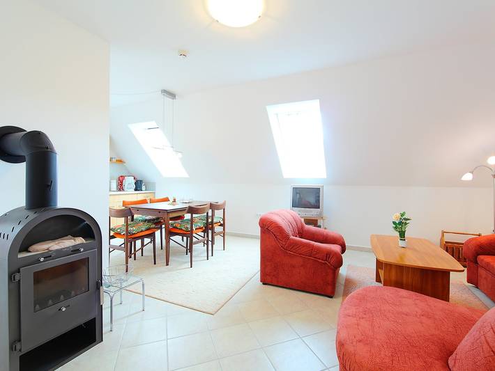Ganze Wohnung, Amarillo 3 in Balatonkeresztur, Plattensee Südufer