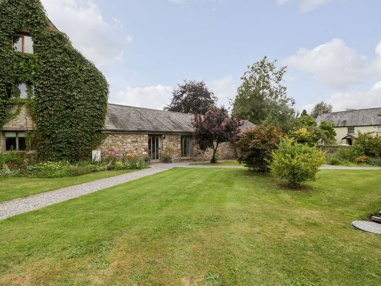 Mistletoe Cottage in Brecon Beacons