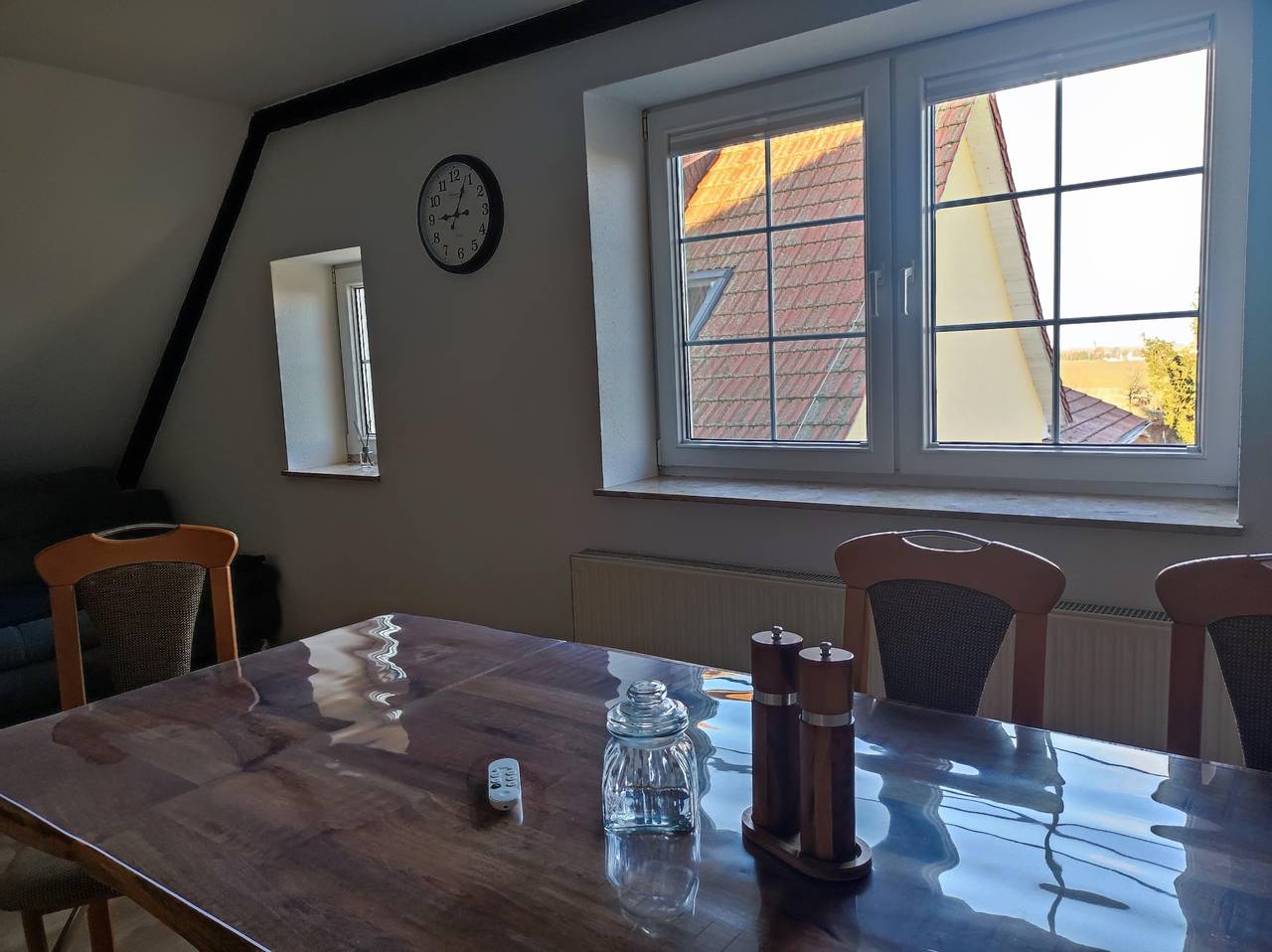 Apartamento entero, Apartamento 'Ferienwohnung Landliebe' con piscina compartida, terraza compartida y Wi-Fi in Klipphausen, Meissen Region