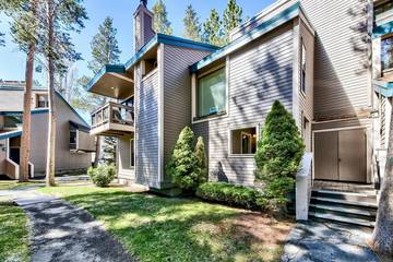 Vacation Home for 6 Guests in Bijou, South Lake Tahoe, Picture 2