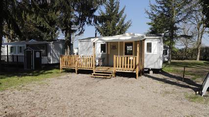 Gîte pour 5 personnes, avec terrasse et piscine à Boofzheim