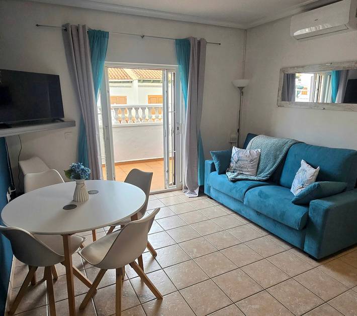 Ferienwohnung für 5 Personen, mit Balkon und Terrasse sowie Pool in La Mata - 4