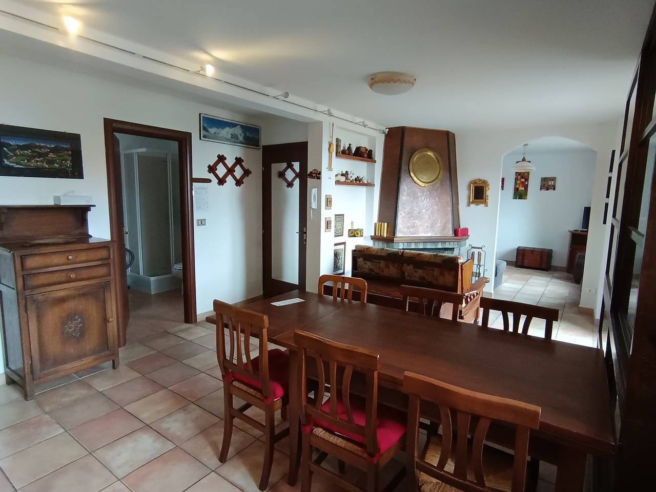 Appartement entier, Appartement chalet 90m² - Vue panoramique - Animaux acceptés in Montgenèvre, Région de Briançon